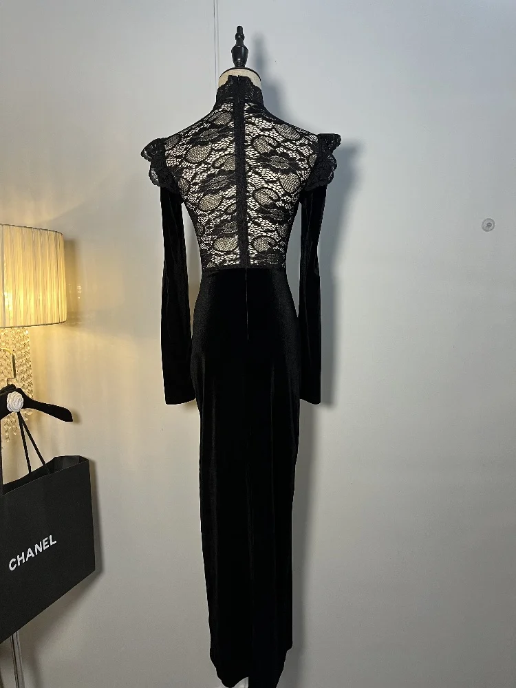 Женское бархатное платье SMTHMA