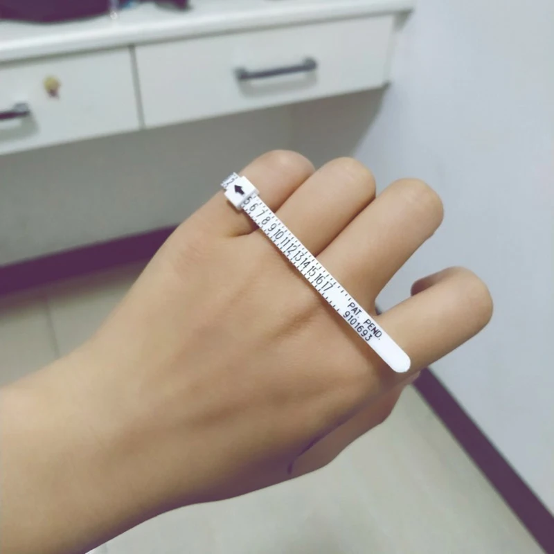 

1PCS Black Measuring Finger Standard Ring Circle US/Europe/UK Tape Ruler Jewelry Accessory Measure Gauge Tool