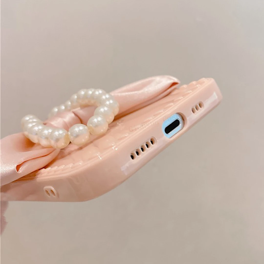 Luxury Fashion Pearl Bracelet Bow Phone Case For iPhone 13 11 12 Pro Max Mini X XR XS Max 6 6s 7 8 Plus SE 2 Soft Silicone Cover images - 6