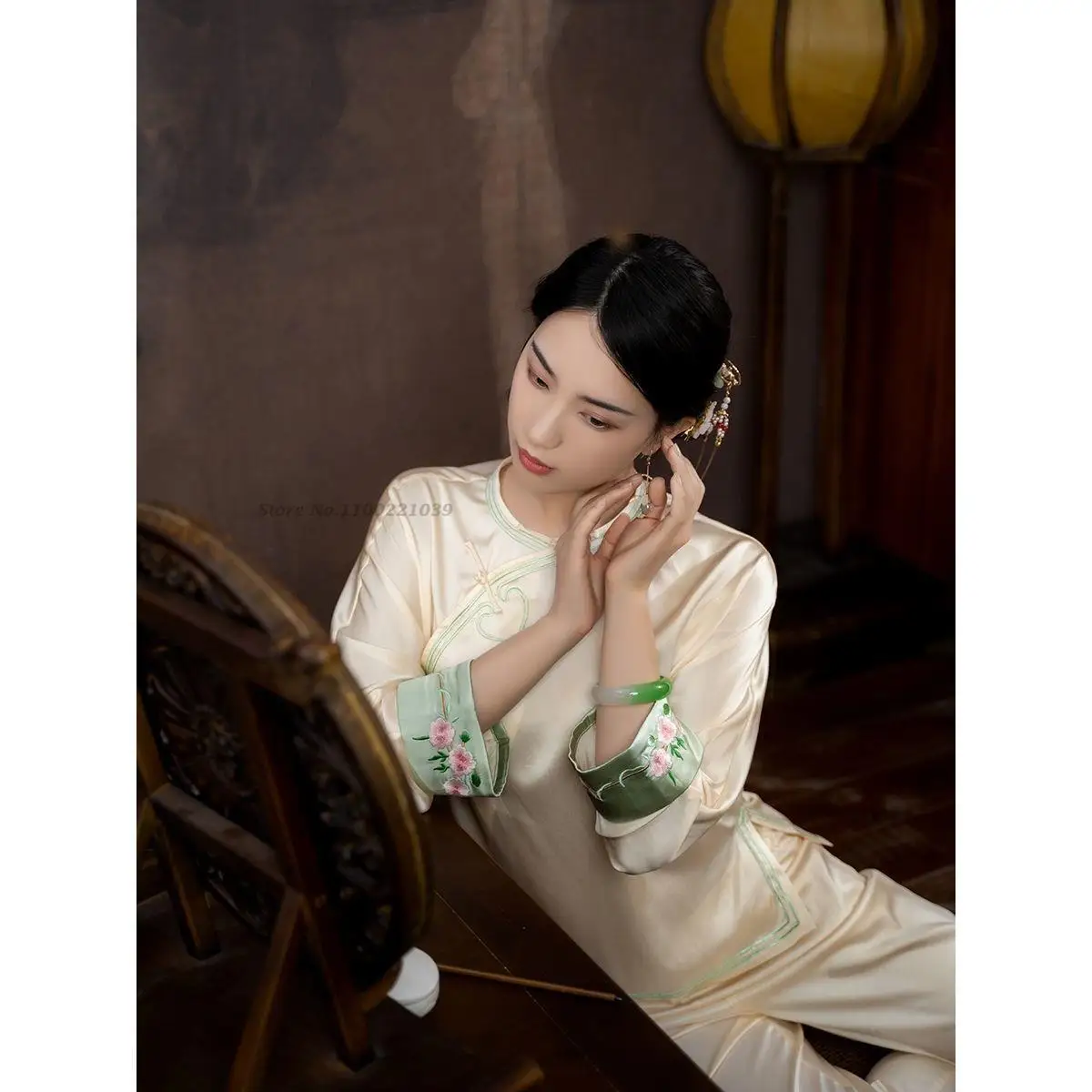 2022 traditional chinese pajamas women lace ice silk set smooth sweet girl home clothes shirt &pant sleepwear vintage sleepwear
