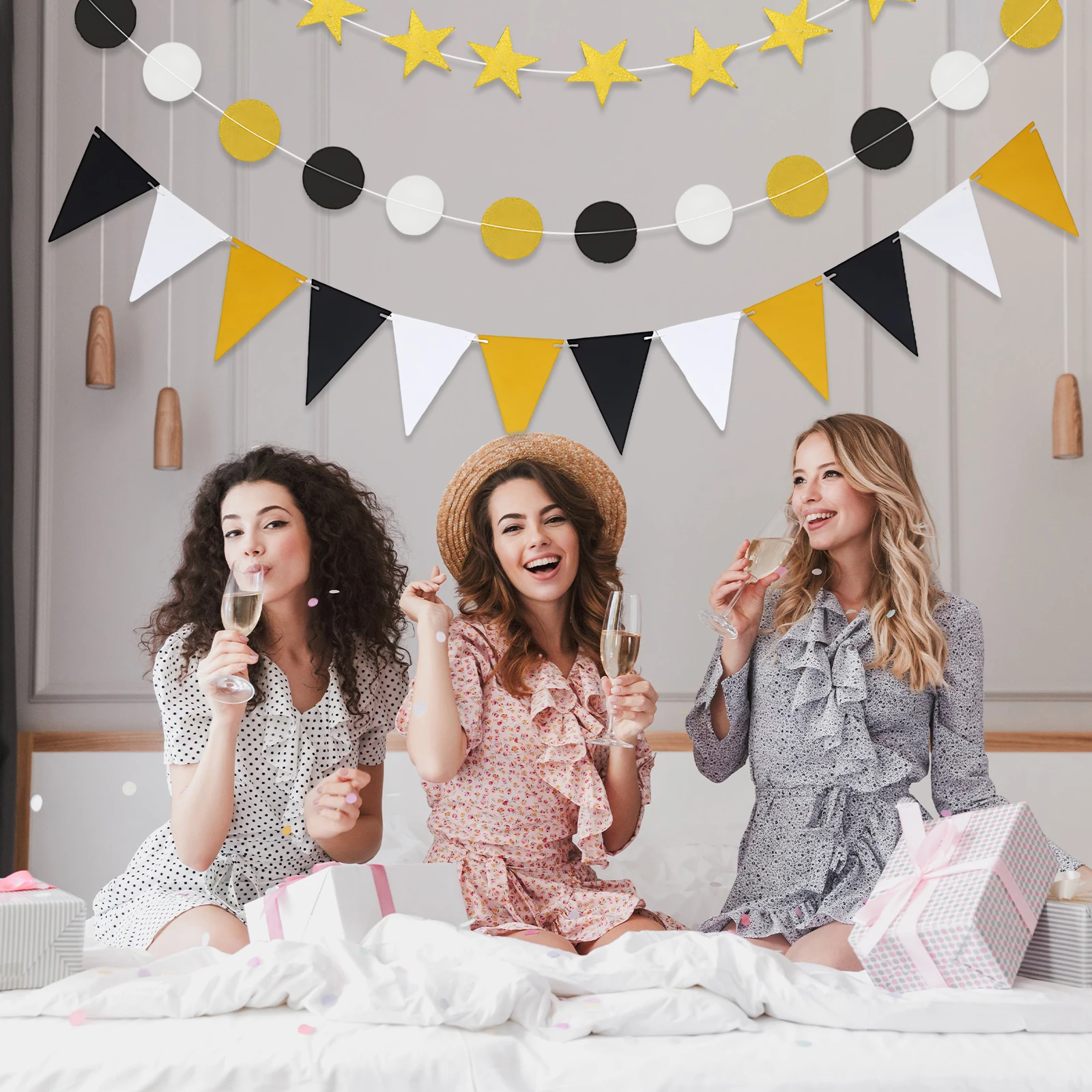 

Anniversary Golden Star Wall Hanging Celebration Flags For Birthday Happy Birthday Party Banner 3pcs/set