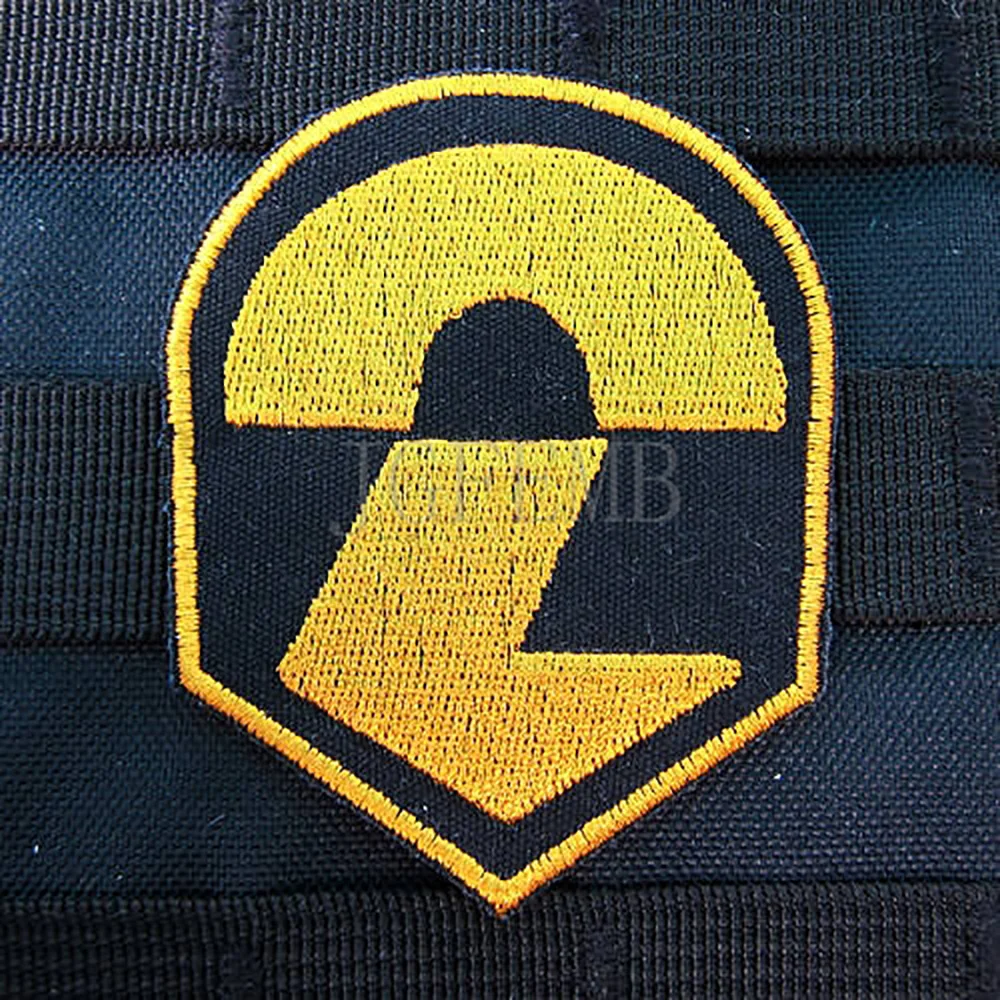 

Black Background Gold Design SVII Patlabor 2 Section Two Vehicles Tactical Morale Embroidery Patch Badges B2675