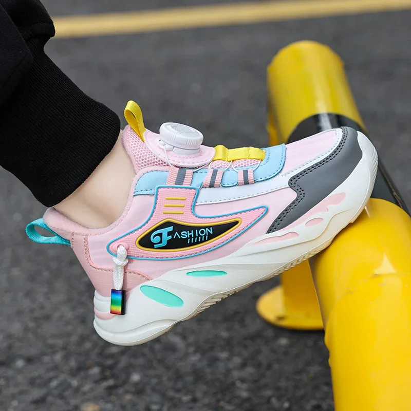 Рисунок 6 - Детские теплые кроссовки