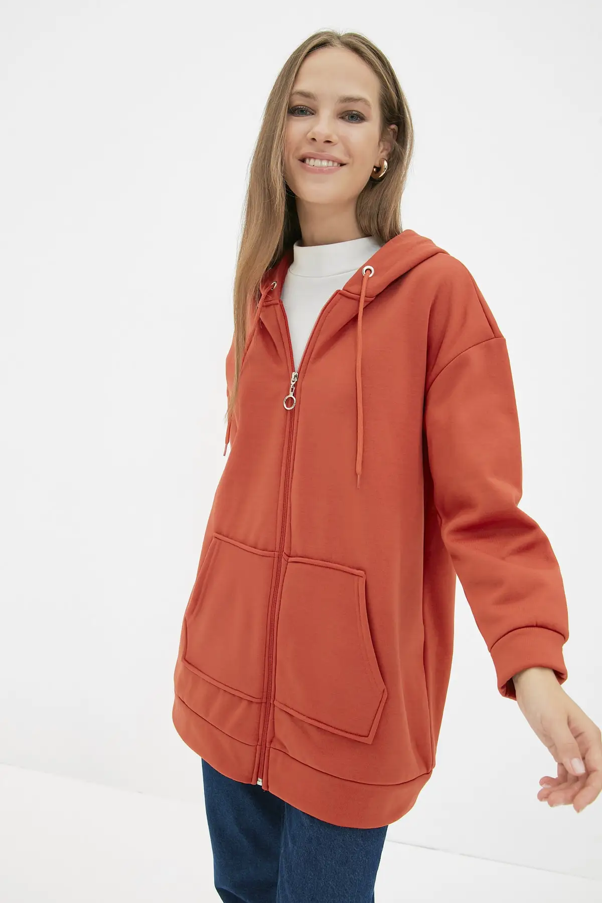 Трикотажная Толстовка с капюшоном на молнии TCTAW22TW0140 | Женская одежда