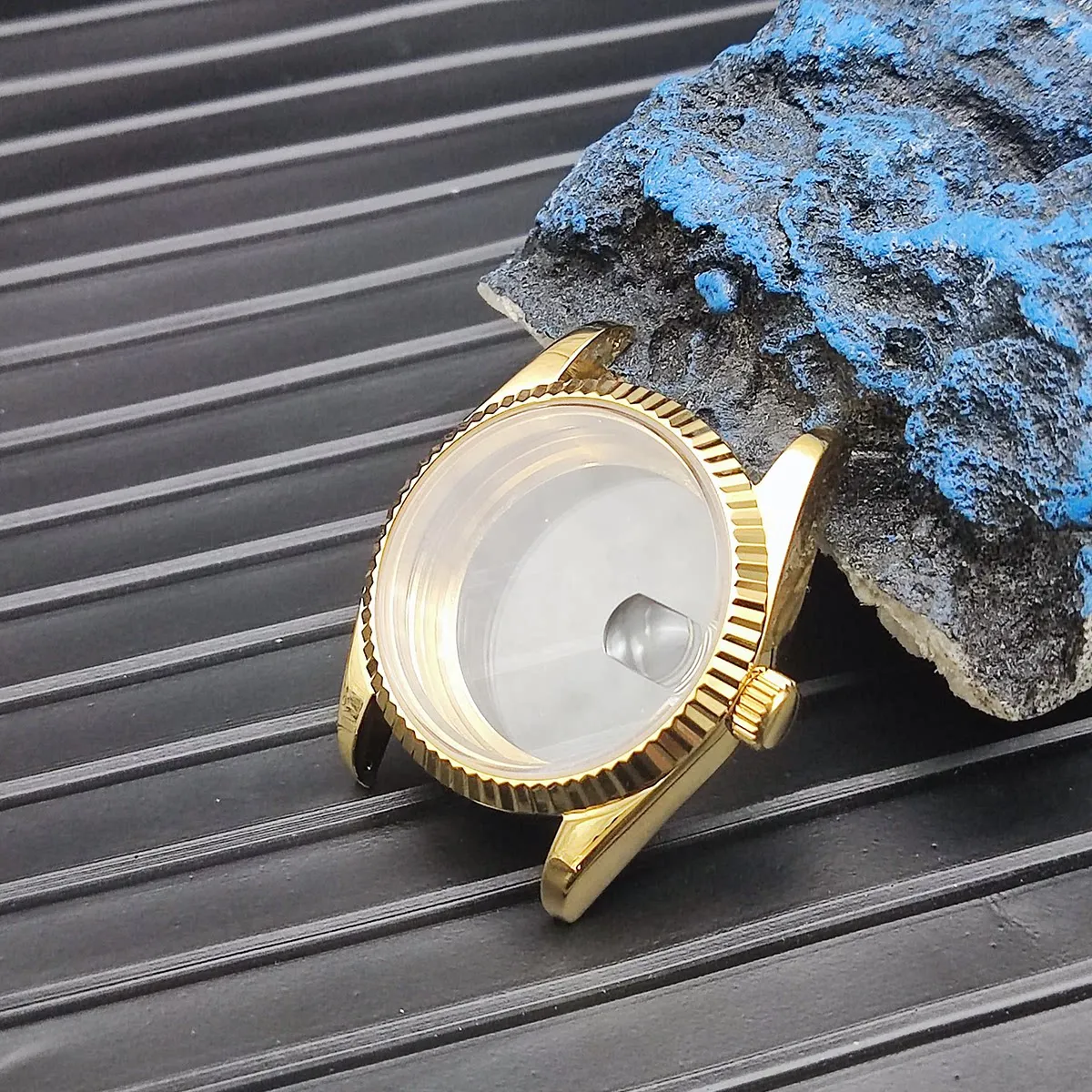 Фото Корпус часов в стиле Datejust 36 мм для механизма NH35, циферблат 28,5 мм, нержавеющая сталь 316L, куполообразное стекло, безель с зубцами. №5