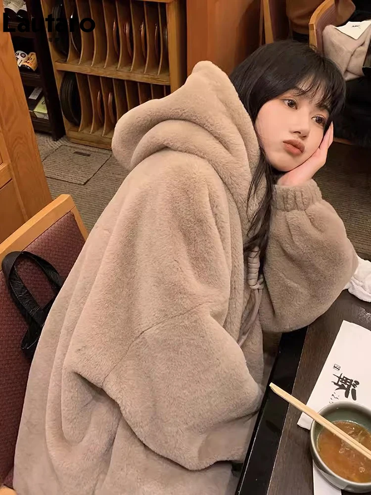 

Lautaro Autumn Winter Thick Warm Thick Soft Faux Rex Rabbit Fur Coat Women with Hood Zipper Loose Casual Fluffy Jacket 2023