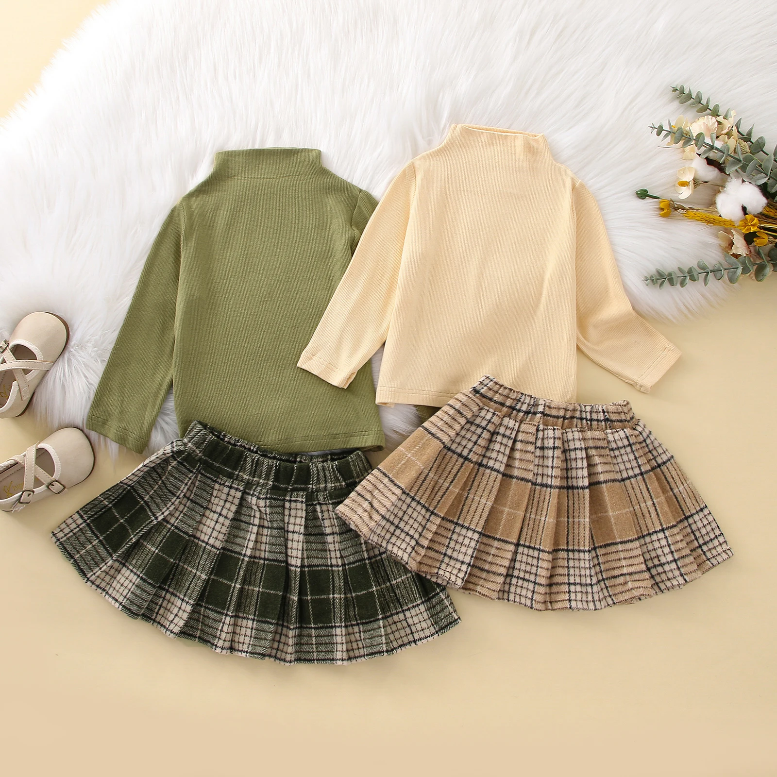 

TR New Autumn Toddler Kids Girls Outfits Solid Color Turtleneck Long Sleeve Knitted Tops + Plaid Mini Pleated Skirts Set