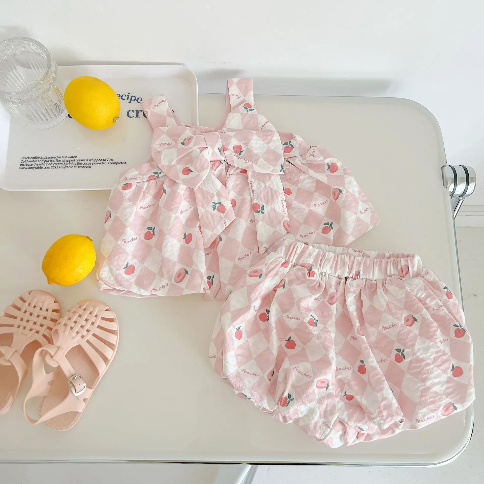 

Sweet Tollder Girl Cute Bow Peach Pattern Sleeveless T-shirt Kid Fashion Sling Tees And Comfortable Soft Cotton Shorts 2pc Set