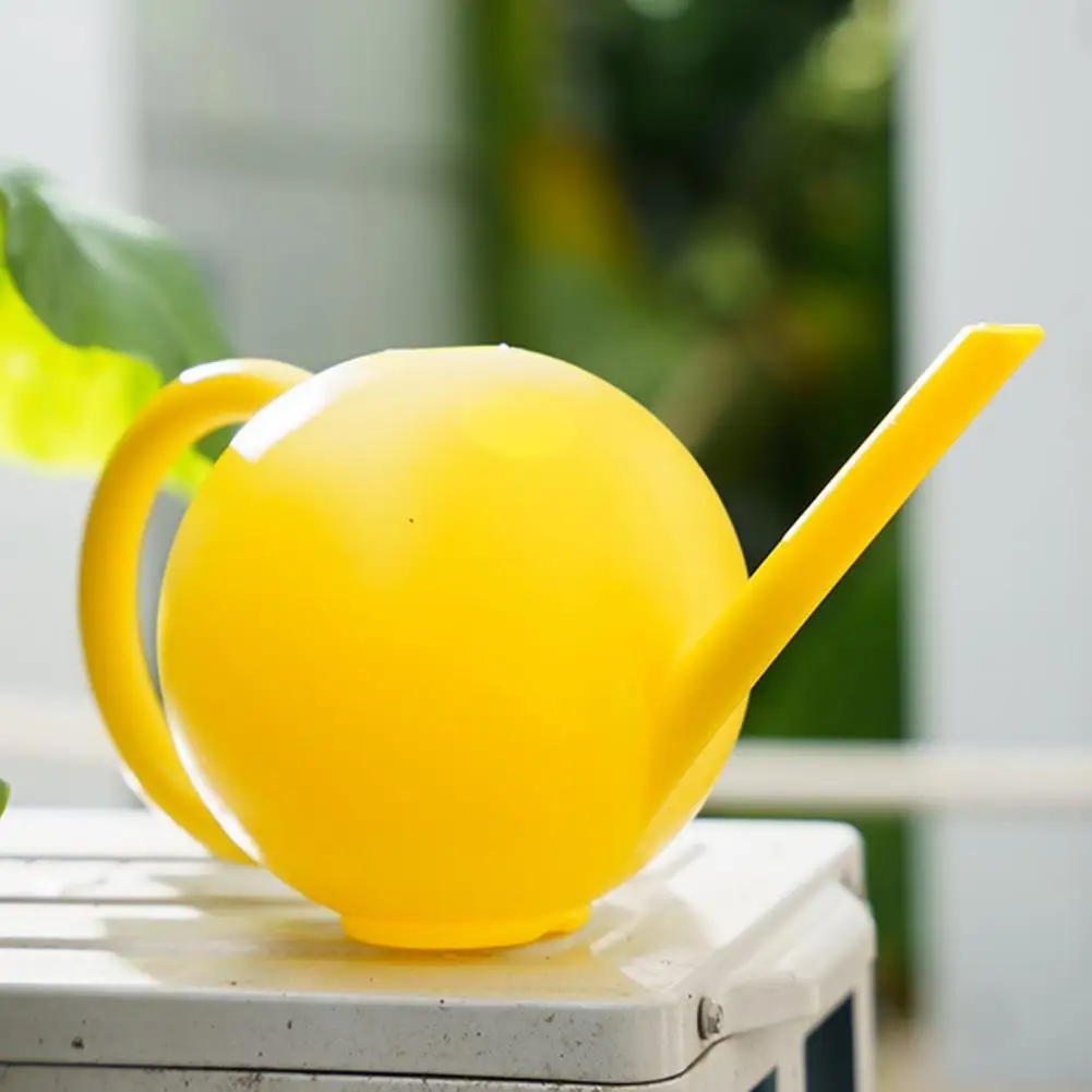 

Anti-wear Fadeless Universal Large Capacity Watering Can for Decoration