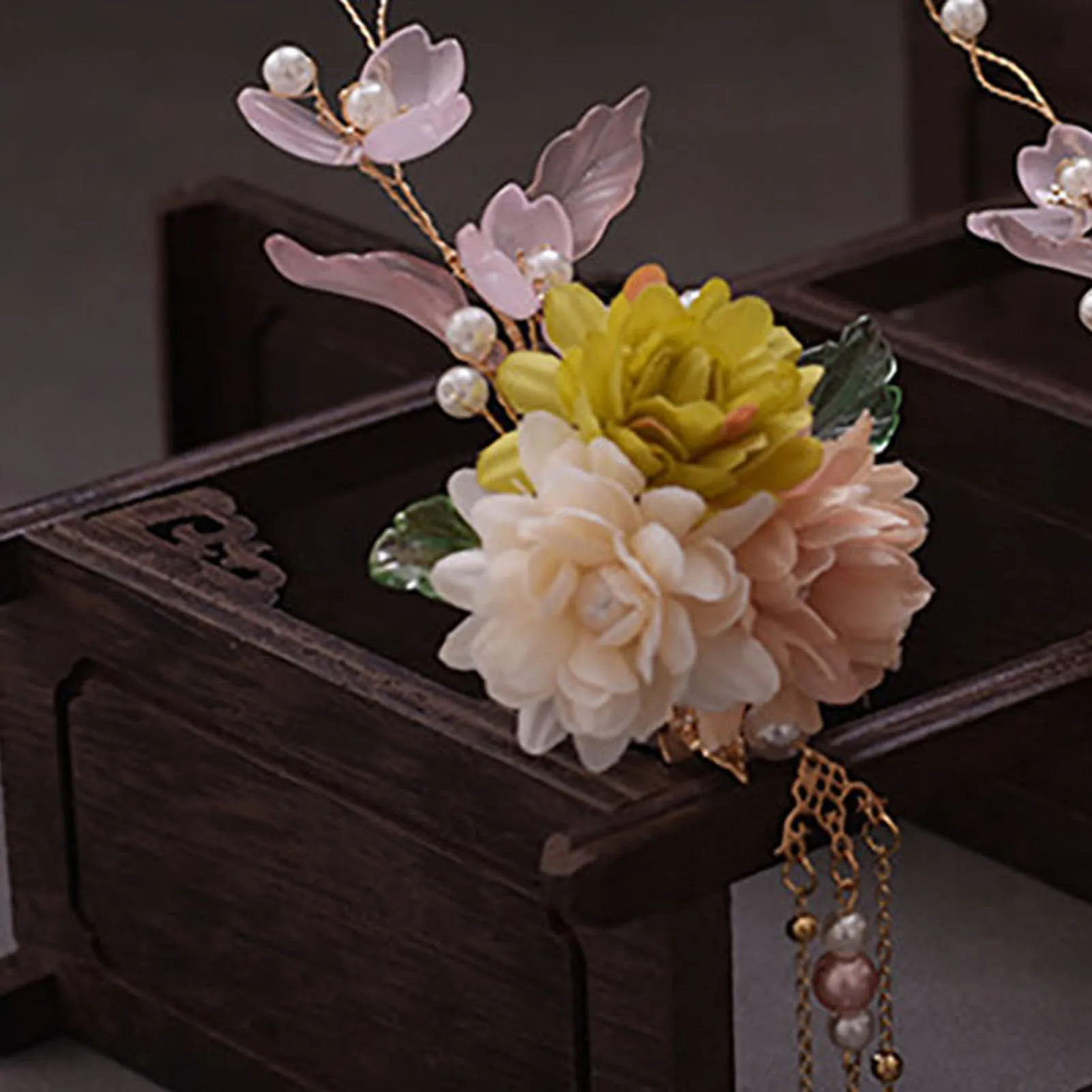 Парные Цветочные заколки для волос нежный цвет устойчивый захват цветок бахрома