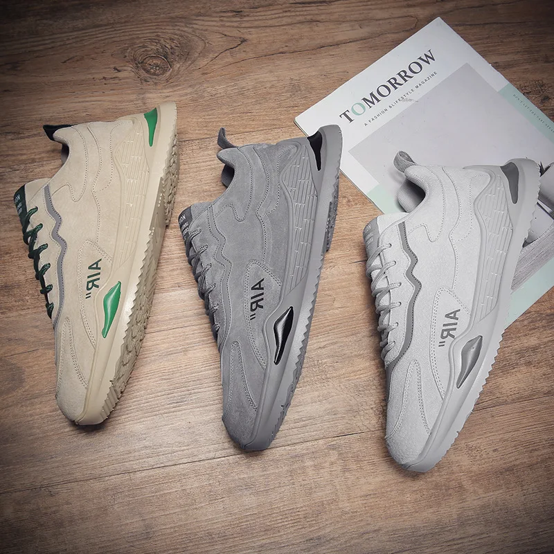 2021 Men Casual Sports Shoes Breathable Comfortable Mesh Lightweight Suede Shoes Men Fashion Simple Lace-up Sneakers