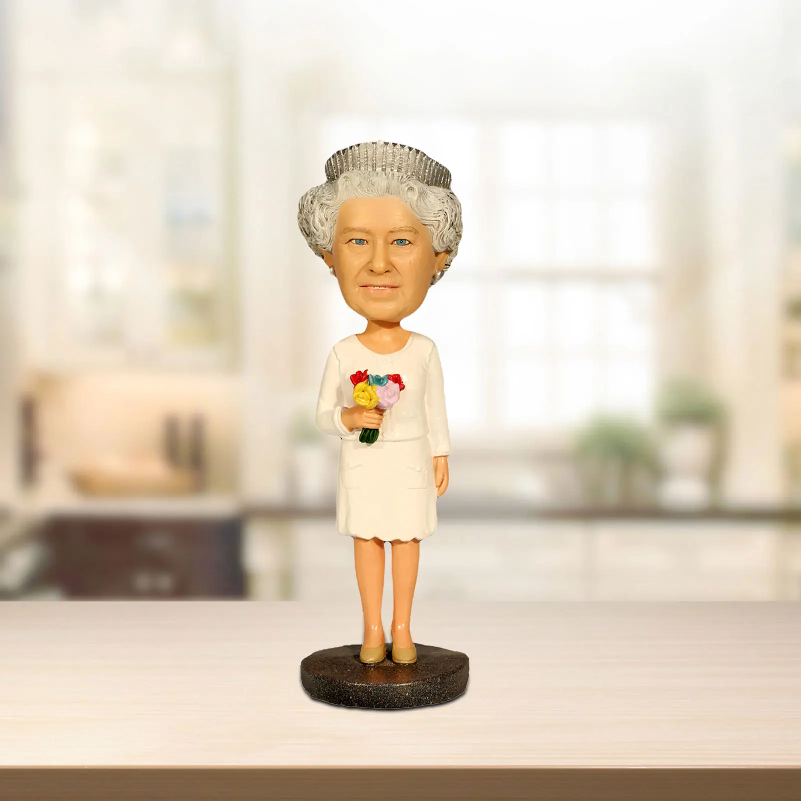 

Queen Elizabeth II Ornament 7.9 X 2.4 X 2.4 In Queen Elizabeth II Platinums Jubilee 2022 70th Anniversary Car Desktop Office