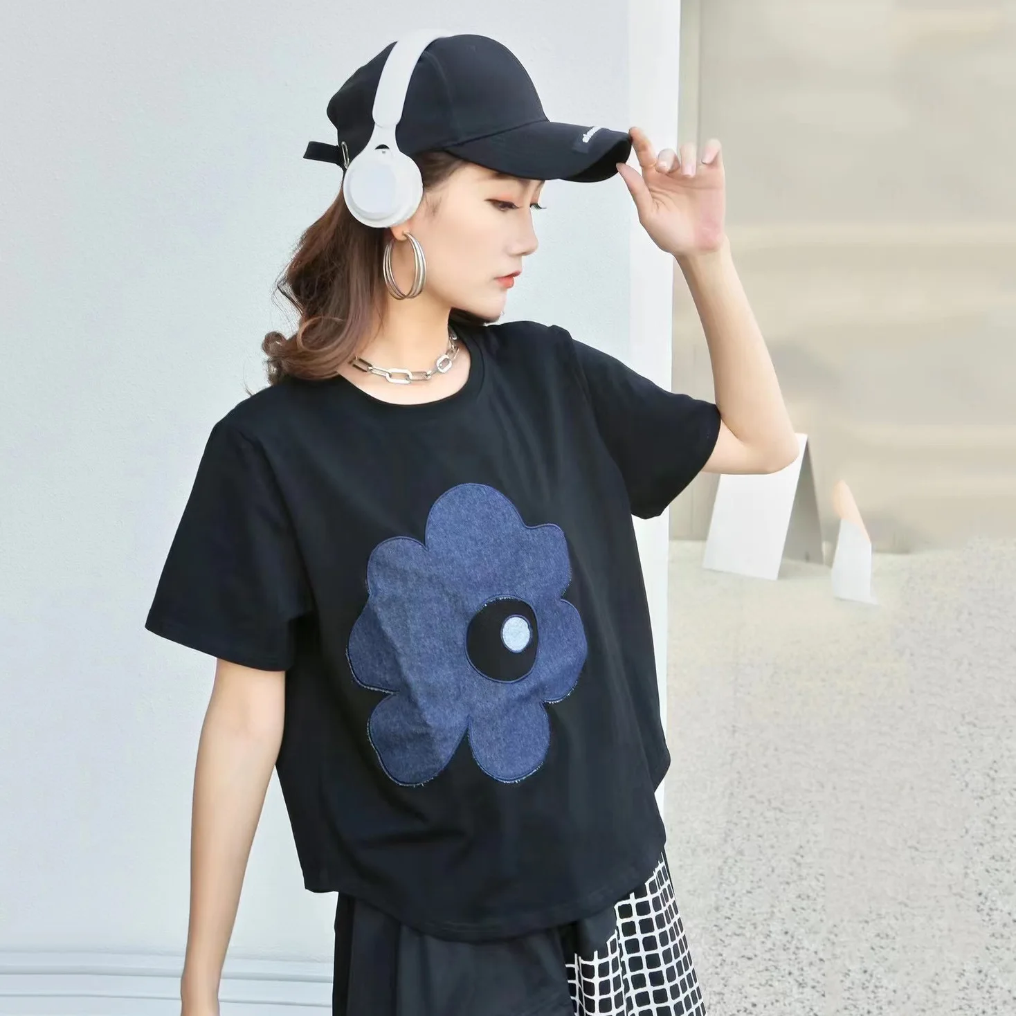 

Special Flower Round Neck Tops Women Lady Cute Short Sleeve Summer Tee T-shirts