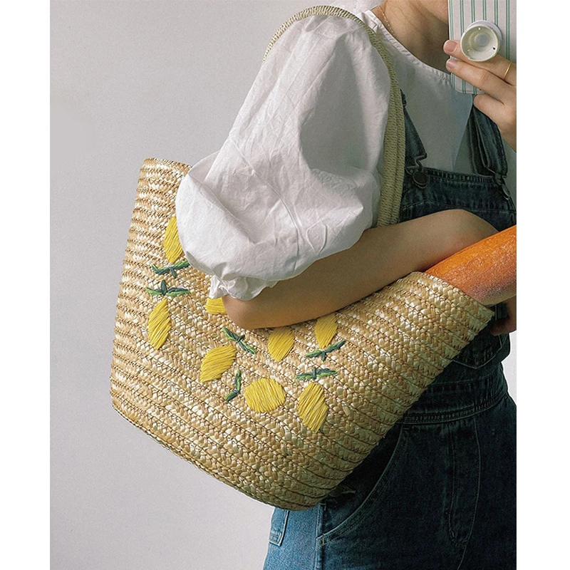 

Embroidered Lemongrass Straw Shoulder Bags For Women Large Capacity Wheat Straw hand designer bags Woven Basket beach womens bag