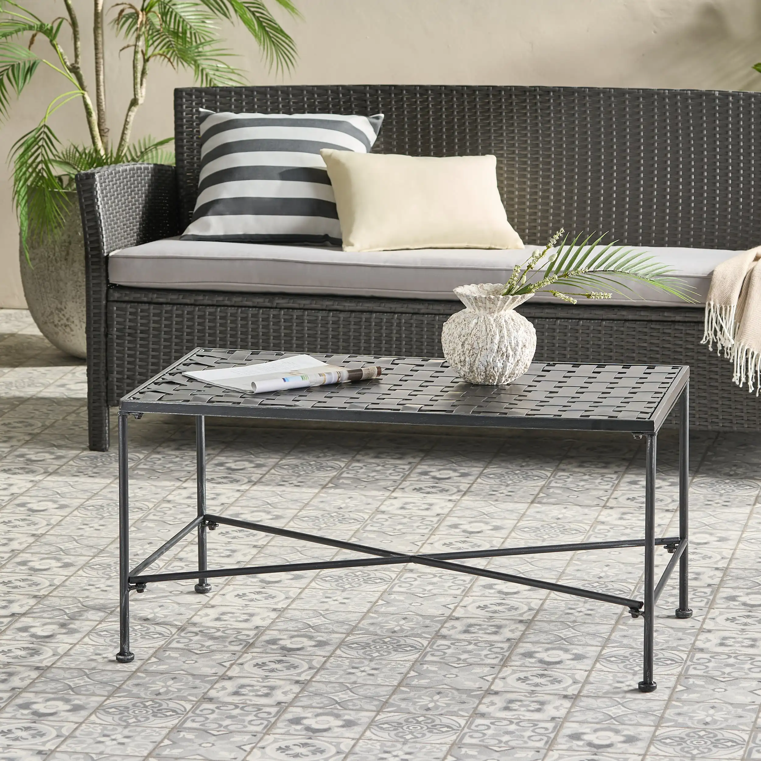 

Free Shipping Alexander Outdoor Iron Coffee Table Black