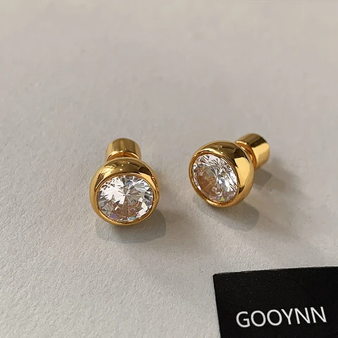 Серьги-гвоздики Taoya из кубического циркония