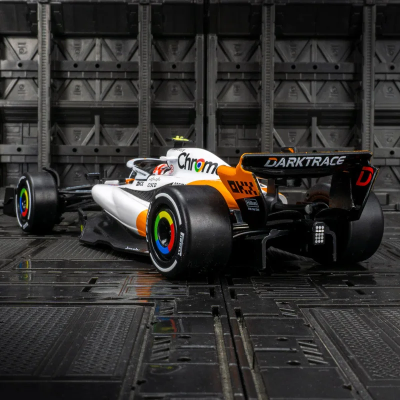 Фото Модель гоночного болида Формулы-1 McLaren MCL60 Moroccan Racing из сплава, масштаб 1:24, тонкая работа, высокое качество. №4