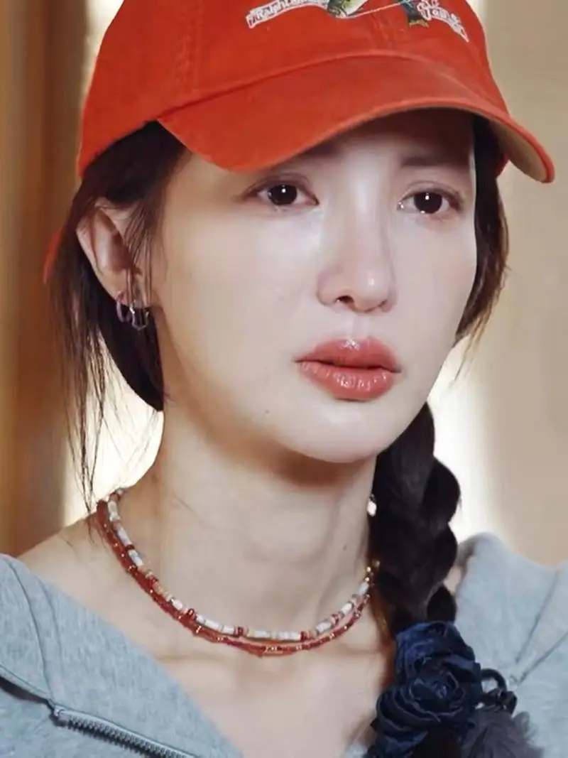 Не выцветающий цветок и молодой Jinchen Same Sle красная шпинель ожерелье из бисера