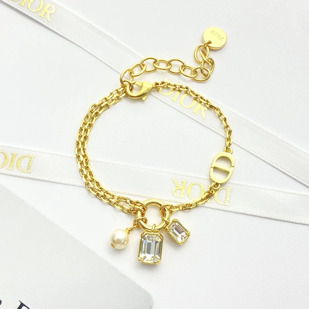 Dior Браслет （См. рисунок 1. ）