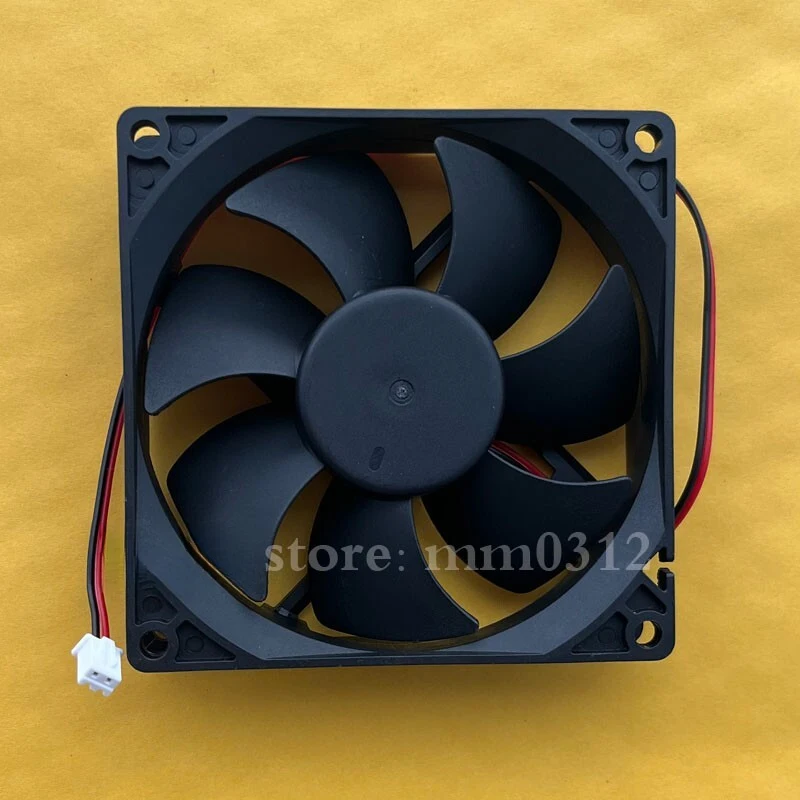 Вентилятор охлаждения D+ 1 шт. для YAHENG YD9025MS DC12V 2.8W 9CM 2-проводной, 9025, 92×92×25 мм (art.: 3920da4ea272a) - 3920da4ea272a