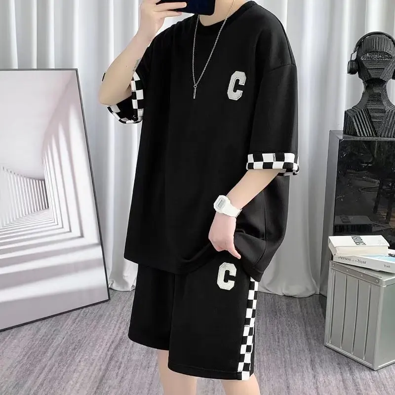 

Men's T-Shirt Shorts 2-Piece Set 2022 White Tracksuit Korean of Harajuku High Street Clothing Creative Pattern Men's Short Suit