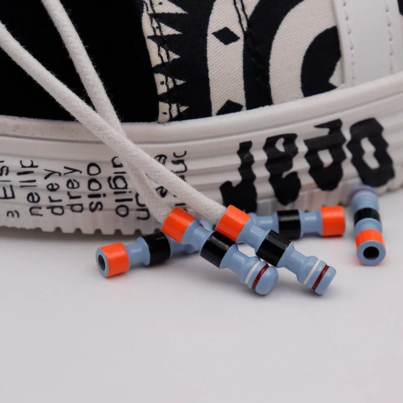 

Weiou кружевные Необычные уникальные кроссовки с аглотами 25*6 мм, разноцветные металлические ленты с концами, индивидуальные трендовые советы...