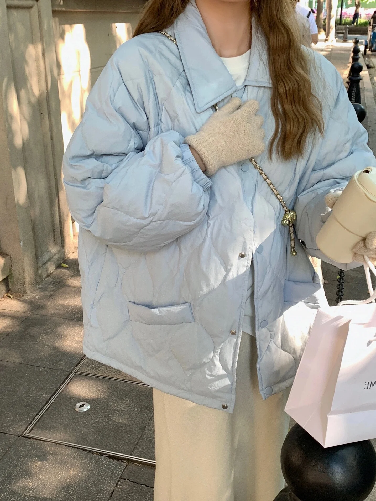 Осень-зима 2024 новый легкий пуховик женский белый утиный пух с короткими