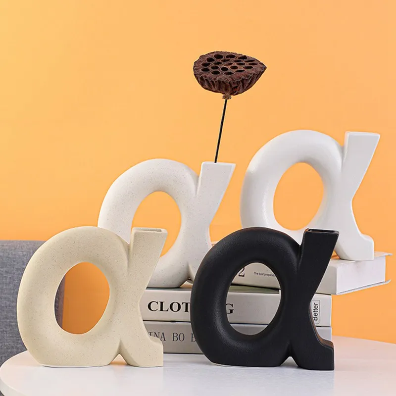 

Керамическая ваза α бежевого цвета, декор в скандинавском стиле, черный, белый контейнер для пампасной травы, для офиса, рабочего стола, гост...