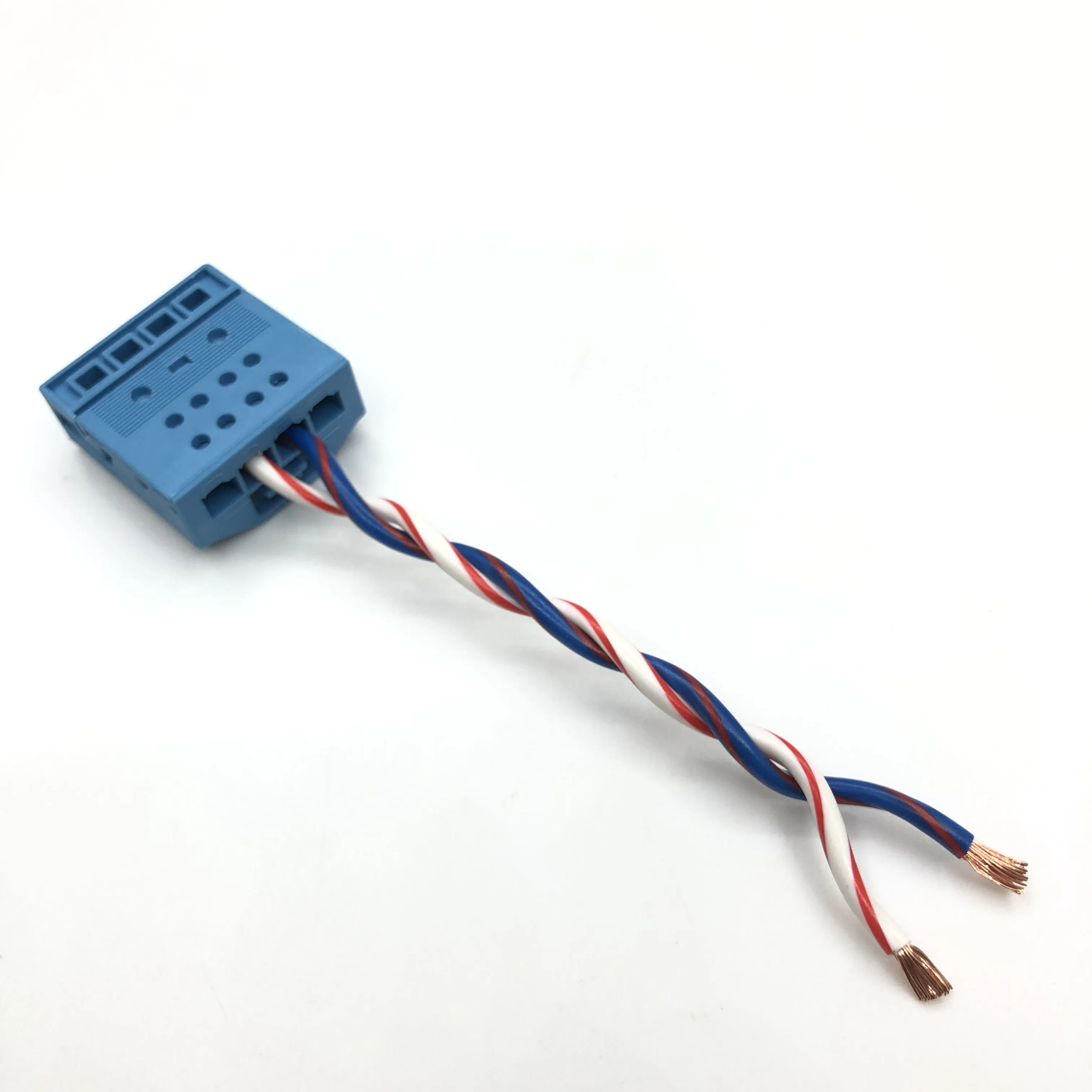 

Проводка преобразования без потерь. Подходит для BMW серий НЧ штекер для преобразования проводов без потерь жгут проводов 5 серий F18F30 F20