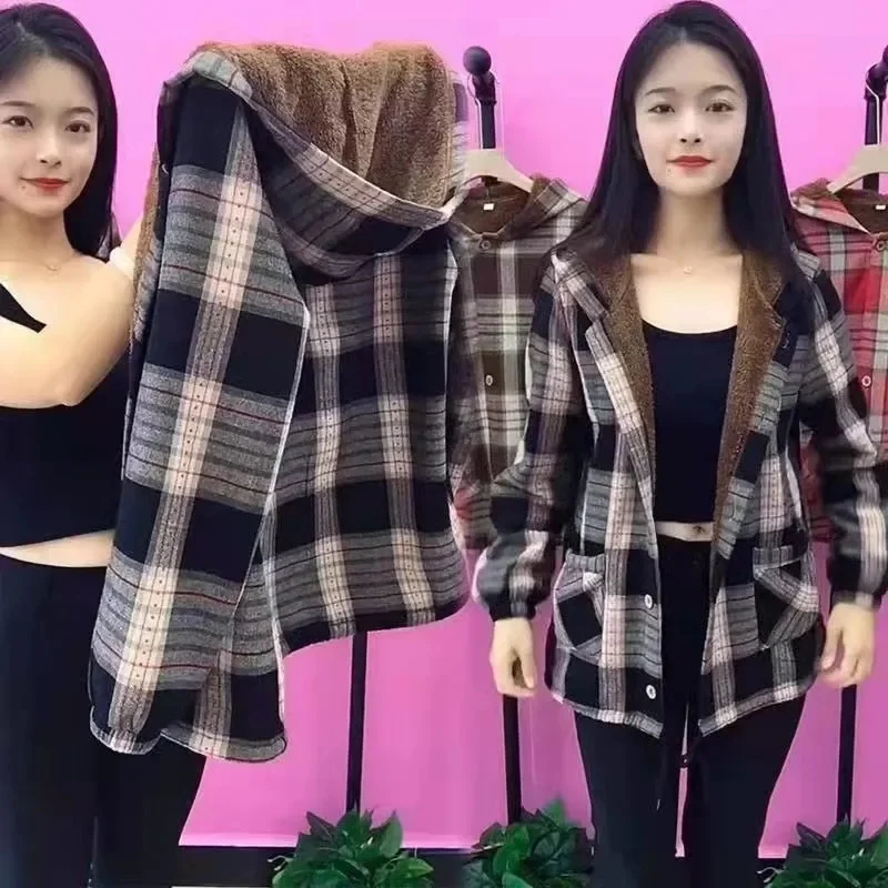 

Cotton Coat Autumn Winter Mother's Clothing New Women's Outwear Hooded Warm Padded Jacket Plaid Middle-Aged Elderly Female Tops