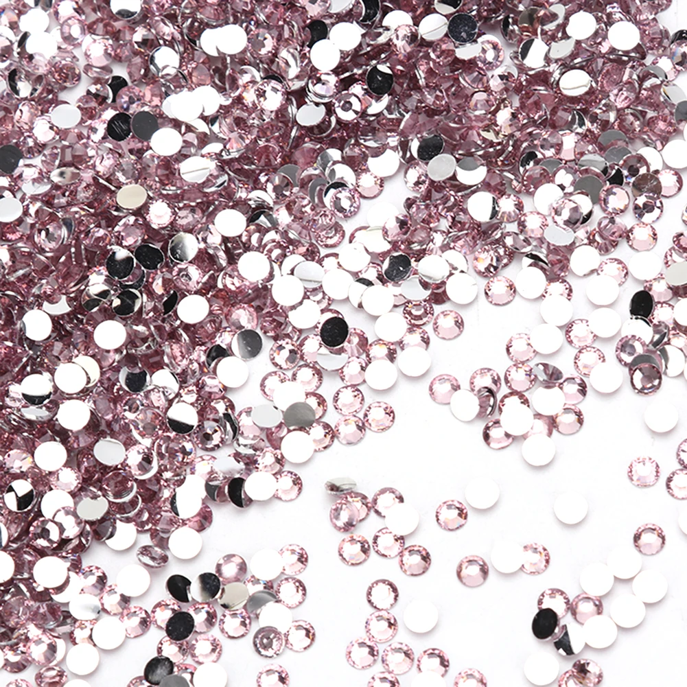 

30g 4mm Charming Acrylic Diamond Crystal Multifaceted Rhinestone Sequins for DIY Handicrafts Scrapbooking Clothes