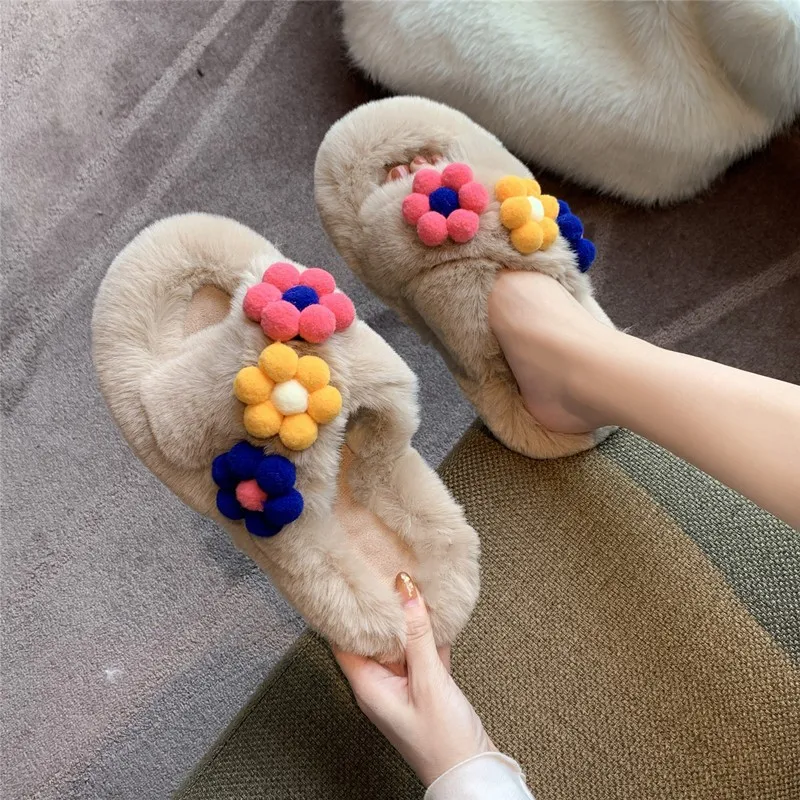 

New solid color warm soft wear fashion flower decoration high-grade female wool slippers 2719