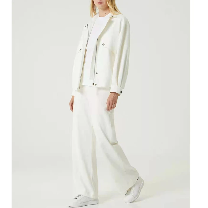 

2022 Spring European and American Short Loose Stand Collar Zipper Casual Trend Coat Women White Baseball Jacket