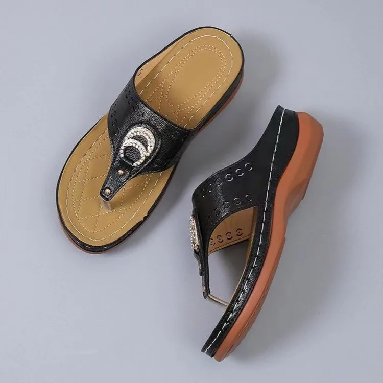 Women's Beach Flip Flops Summer Wedge Sandals Rhinestone Metal Buckle Platform Slippers Ladies Casual Shoes Plus Size 43