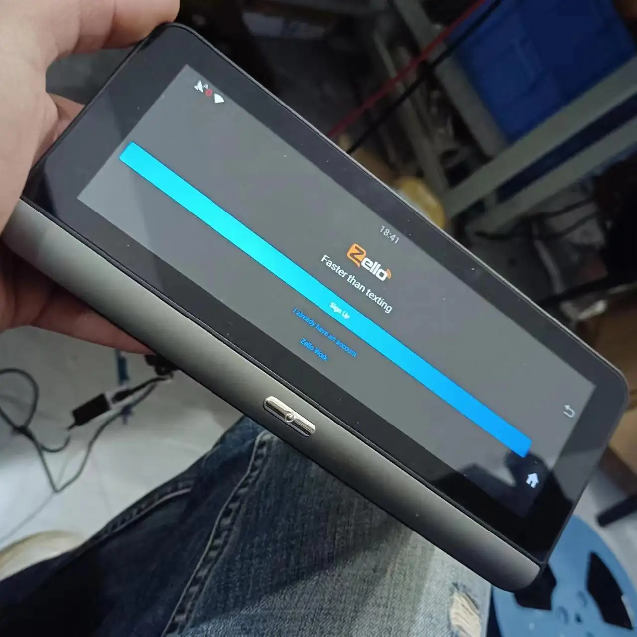 Рисунок 4 - Автомагнитола zello