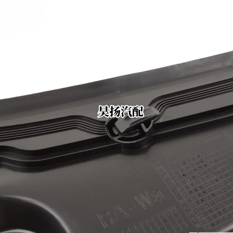 Anwendbar auf BMW 5er F18 Front 520 Windschutzscheibe 523 Glas 525 Wasserplatte 530 Wischer 528 untere F10 Категорияungsplatte