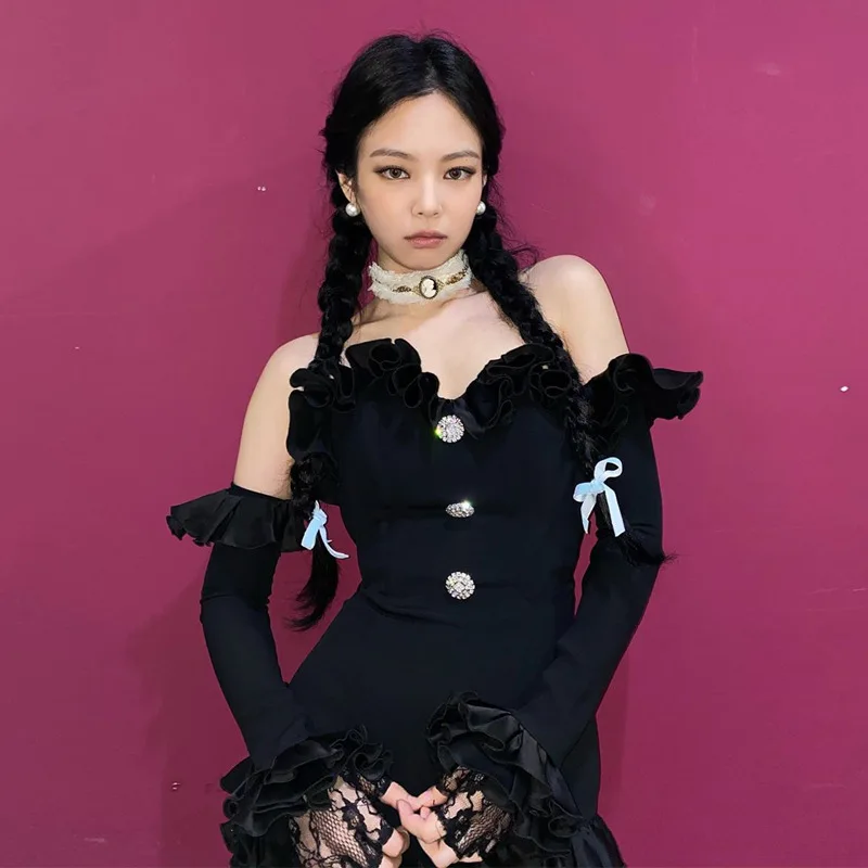 

Women's New 2022 Spring And Summer Jennie With The Same Word Neck Ruffled Suspenders Button Decorated Long-sleeved Jumpsuit