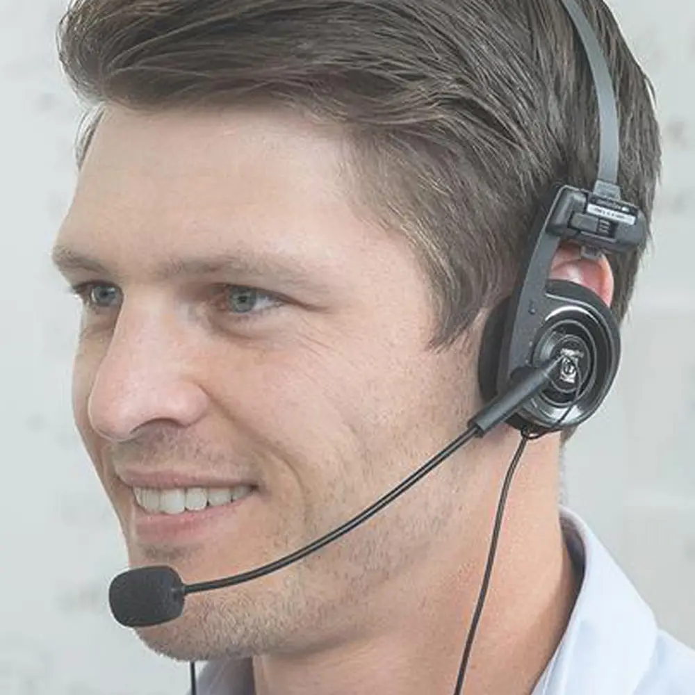 Проводные накладные наушники с микрофоном Koss Porta Pro Communication Headset черный |
