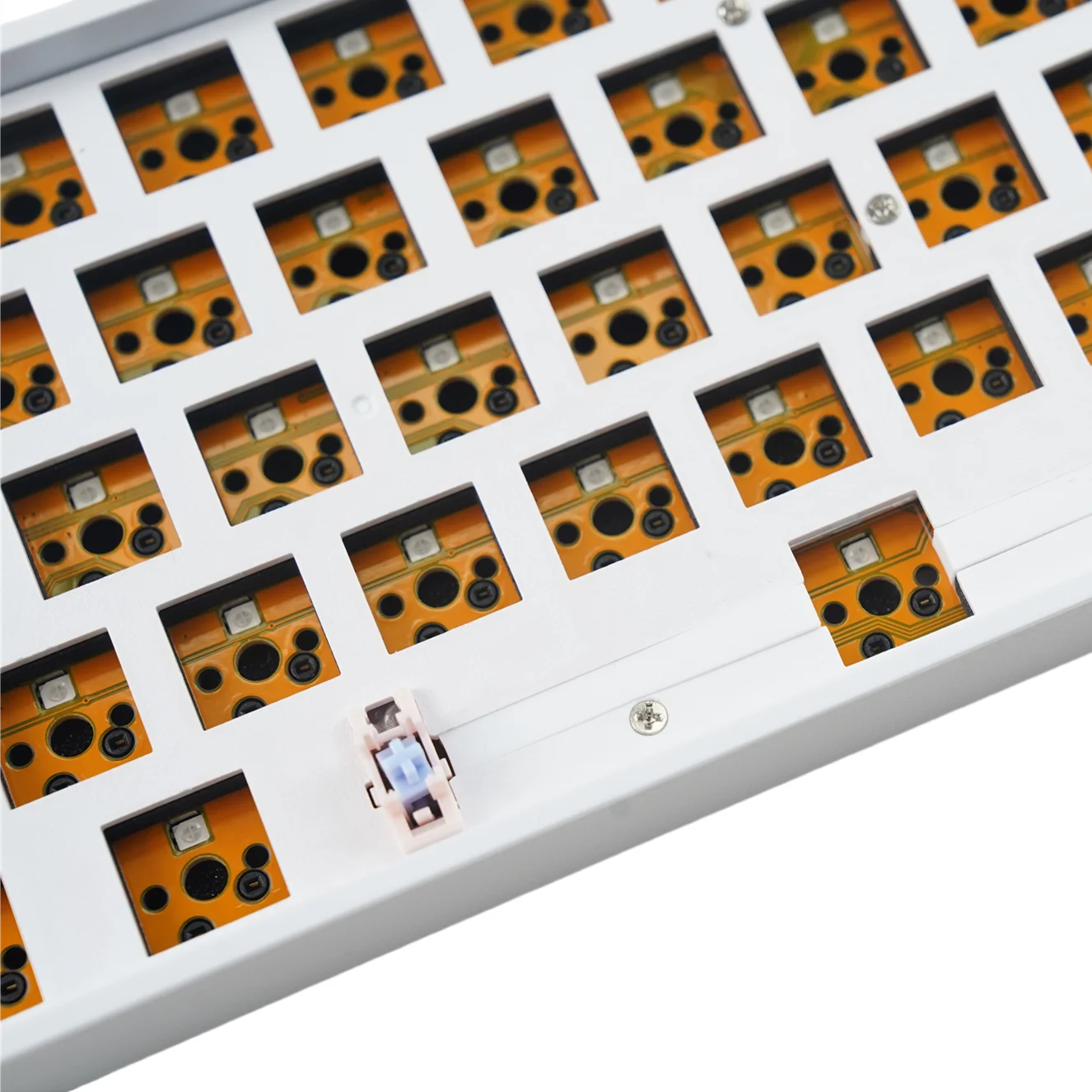 Фото Клавиатура HW61 Механическая с RGB-подсветкой, 61 клавиша №4