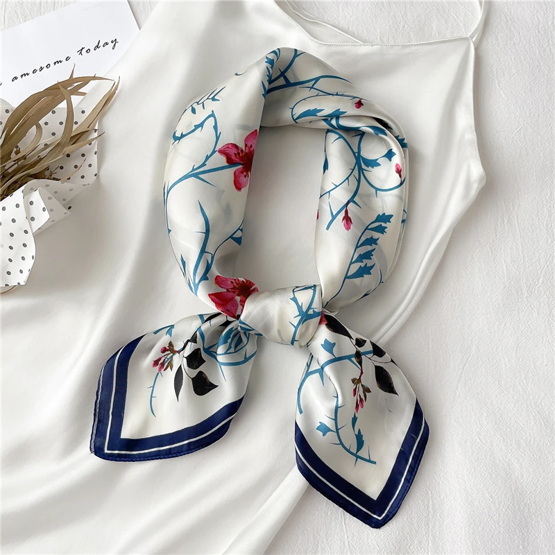 

Floral Print Hijab Hair Scarf Women Silk Satin Neckerchief Hand Wirst Ladies Foulard Shawl Bandana Fashion Accessories 2022