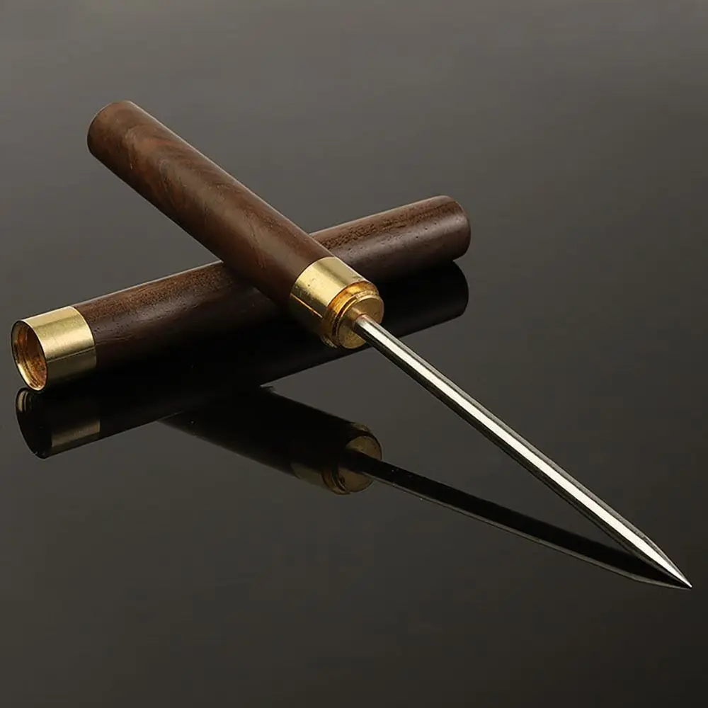 

Ледоруб из нержавеющей стали с деревянной ручкой