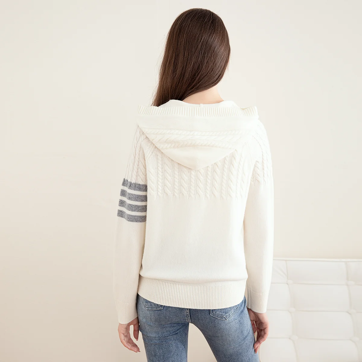 TC-168 100% мериносовая шерсть высококачественный женский пуловер с капюшоном