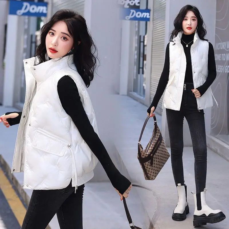 

2023 New Women Winter Vests Hooded Short Bright Color Vest Padded Sleeveless Coat Female Waterproof Thick Waistcoat V21