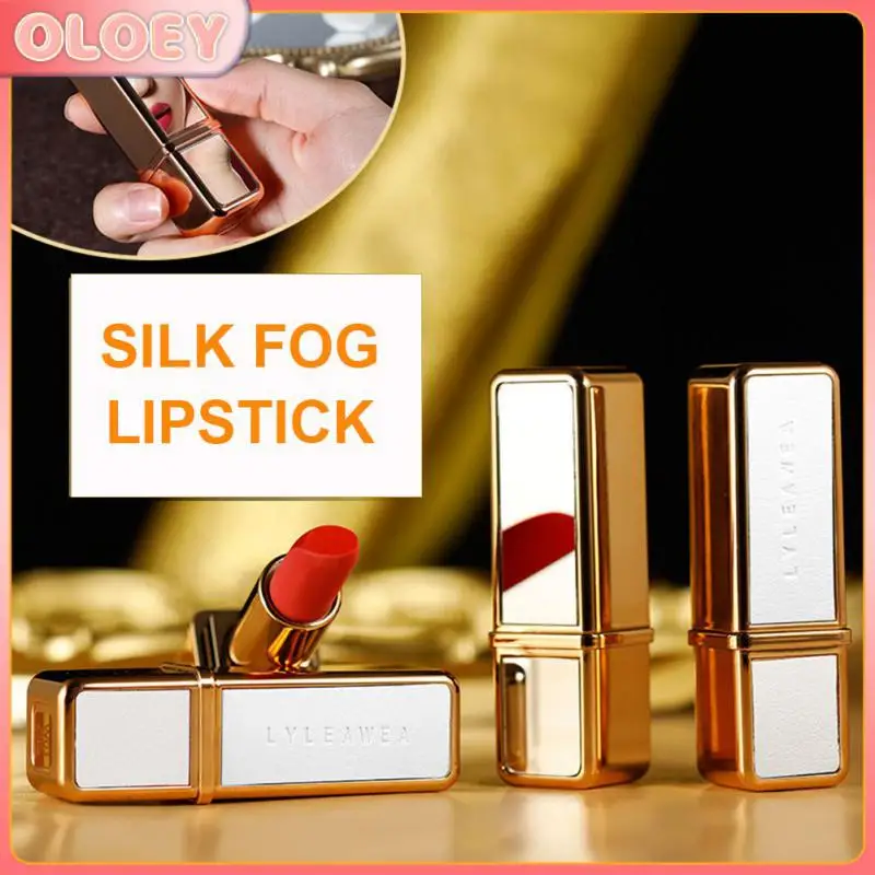 

4 Colors Mirror Lip Gloss Long Lasting Matte Waterproof Moisturize Lip Balm Whitening Waterproof Soft Texture Lipstick Makeup