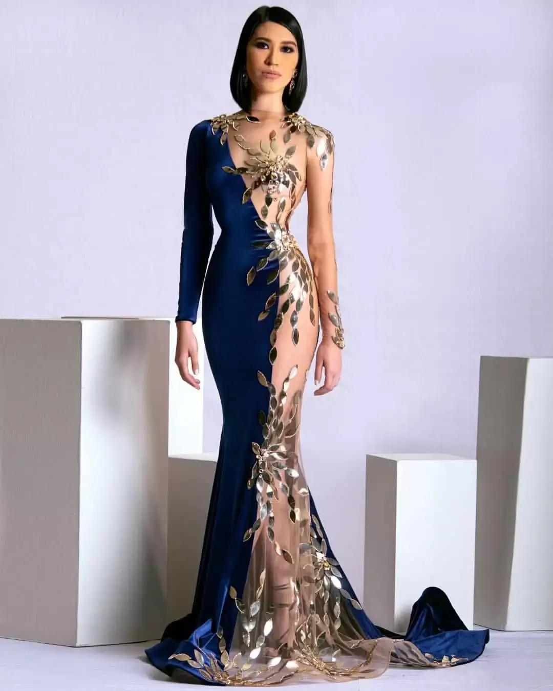 

Prom Party Gown Formal Floor-Length Crystal Beaded Sequins Mermaid High Neck Long Sleeve Sweep Train Sexy Illusion