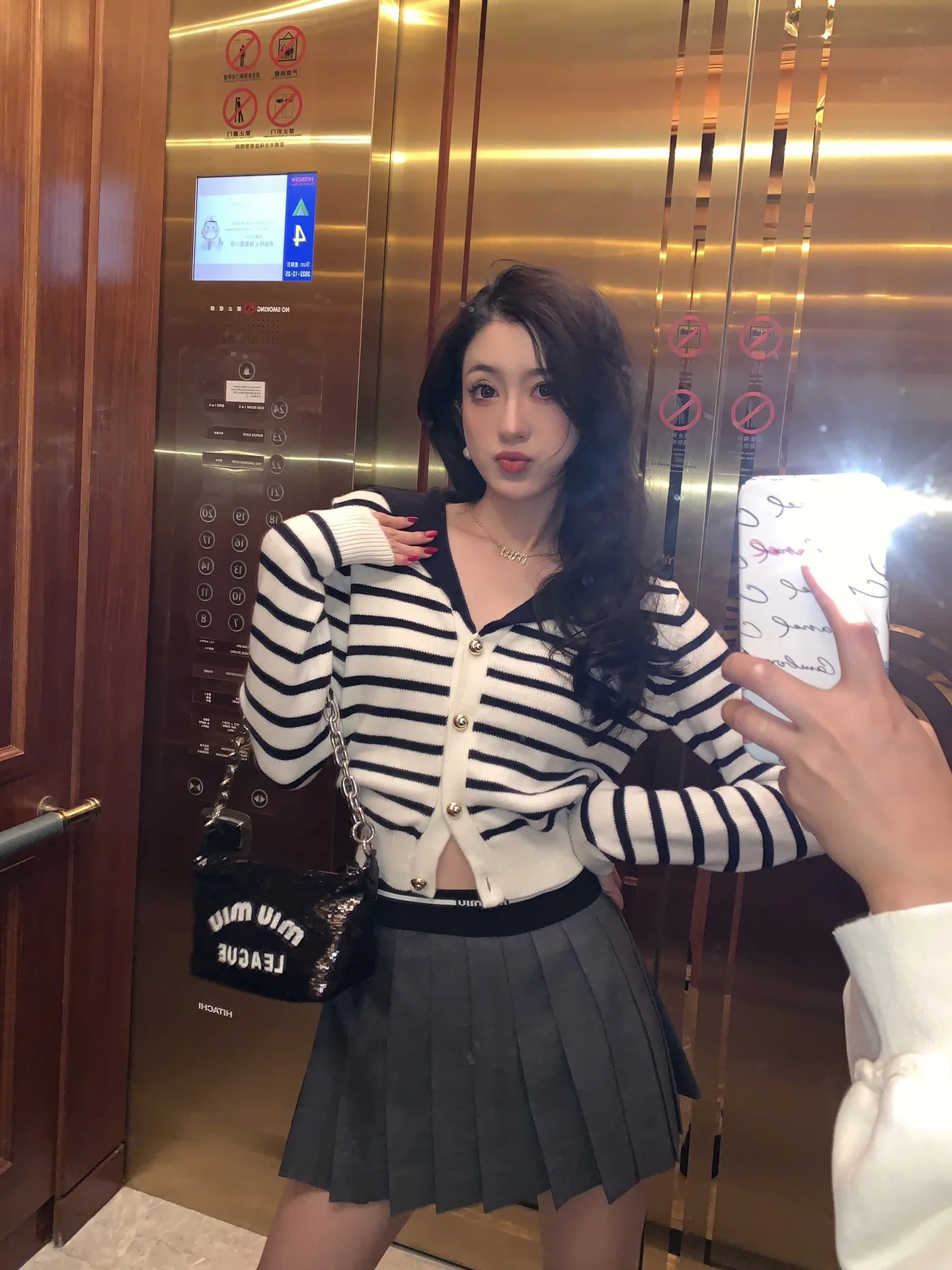 Осенний вязаный свитер Miu женский свободный теплый кардиган в стиле Харадзюку