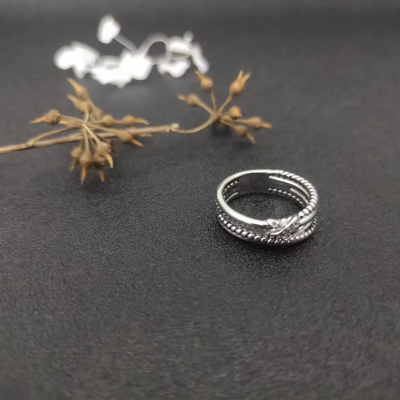 

X for Women 1:1 High Quality Station Cable Cross Collection Vintage Ethnic Loop Hoop Pendant Punk Jewelry Band Ring