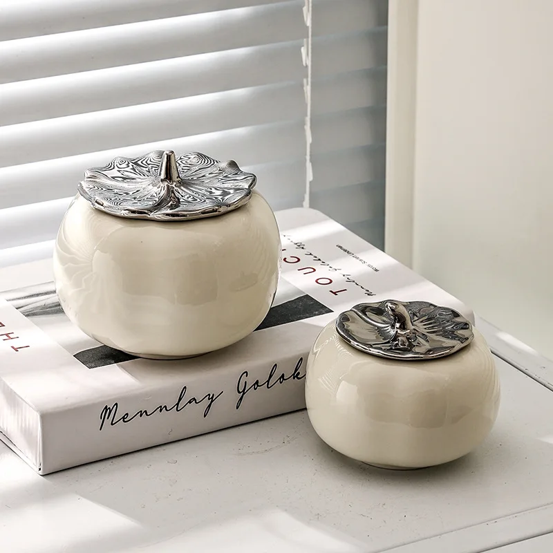 

Nordic Style Ceramic Piggy Bank Creative Persimmon Shaped with Lid High Value Storage Jar for Home Decoration and Gifts