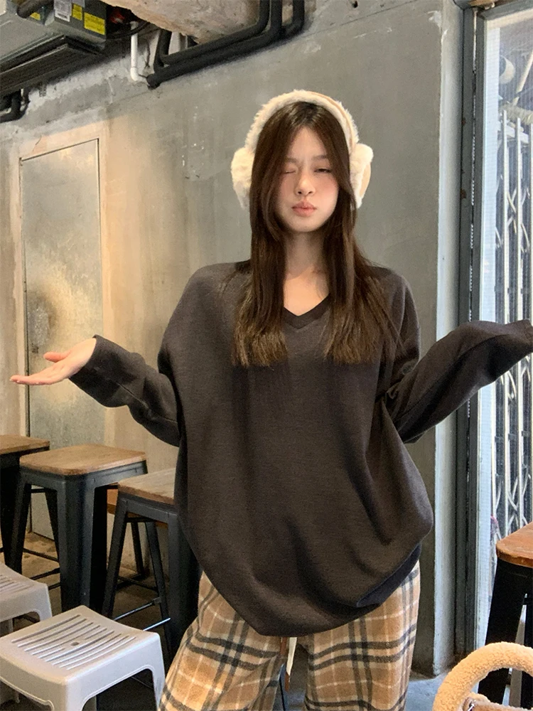 Song Zhengen Black V-neck Loose Dralon Base Shirt Women Fleece-lined Thickened Inner wear Long sleeves Casual round Nec...