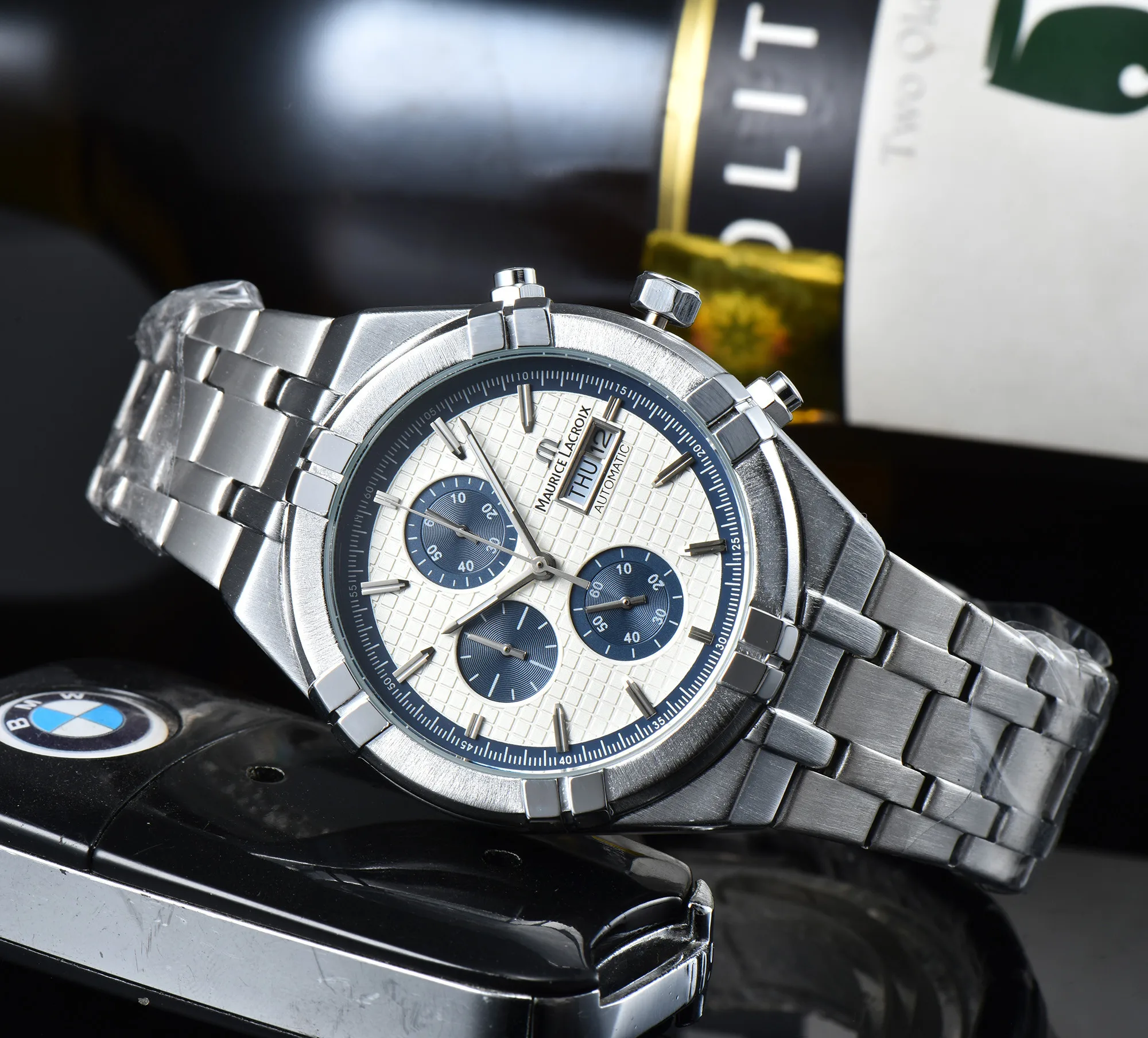 Дешево Мужские водонепроницаемые кварцевые часы с хронографом, с календарем